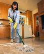 Cómo ejercitar y adelgazar limpiando la casa
